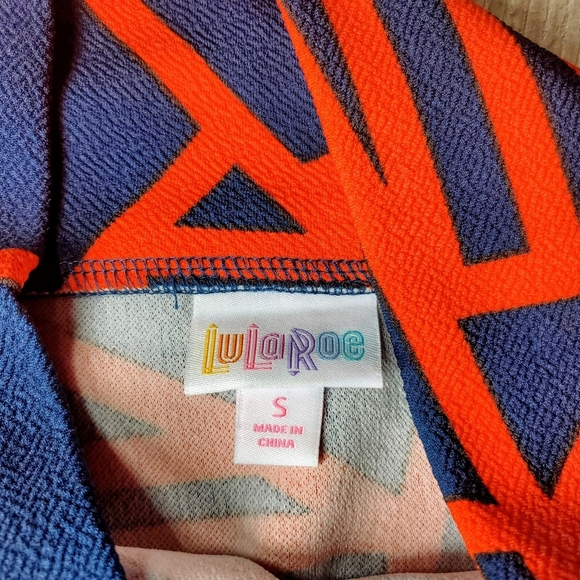 NWT LULAROE Cassie Pencil Skirt Women's Size Small Navy & Red Geometric Pattern - Picture 3 of 13